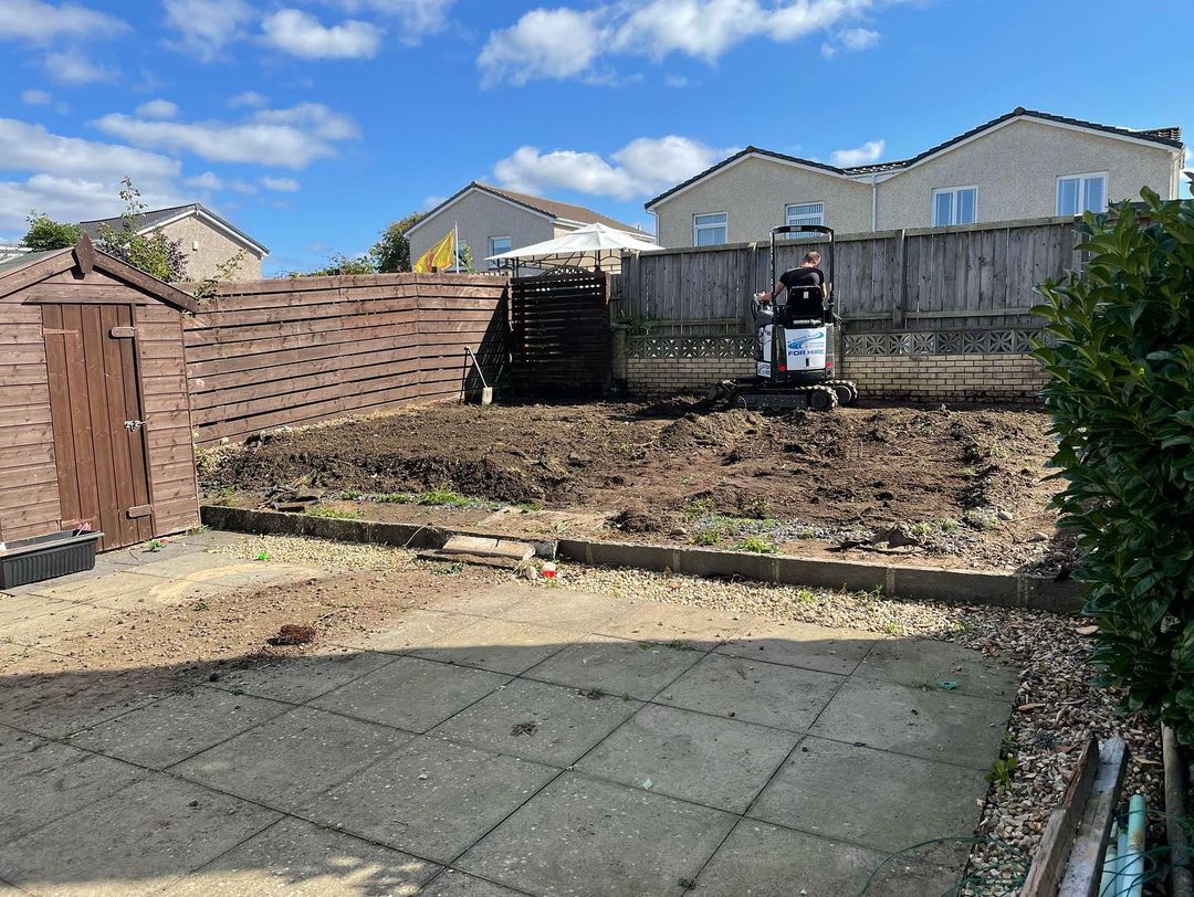 Install Low Maintenance Garden - Bo'ness, West of Edinburgh