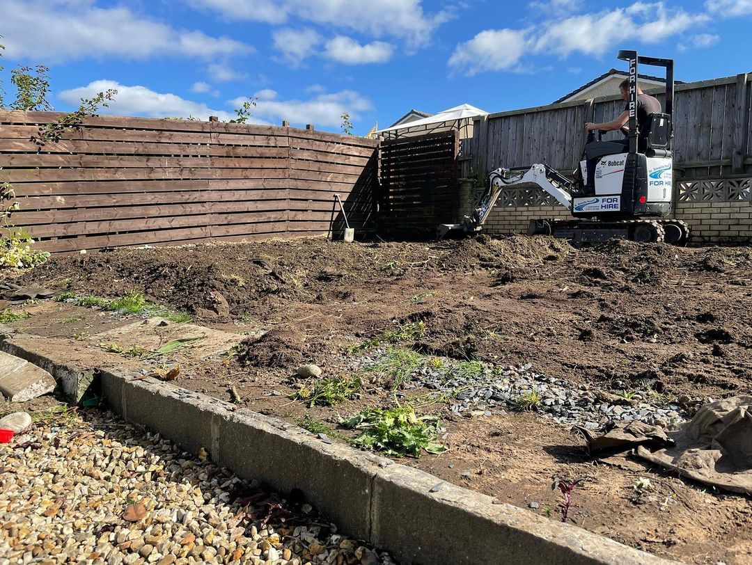 Install Low Maintenance Garden - Bo'ness, West of Edinburgh