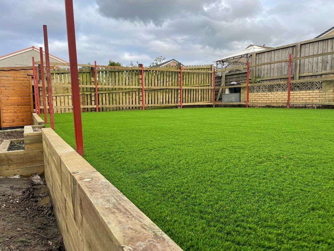 Install Low Maintenance Garden - Bo'ness, West of Edinburgh