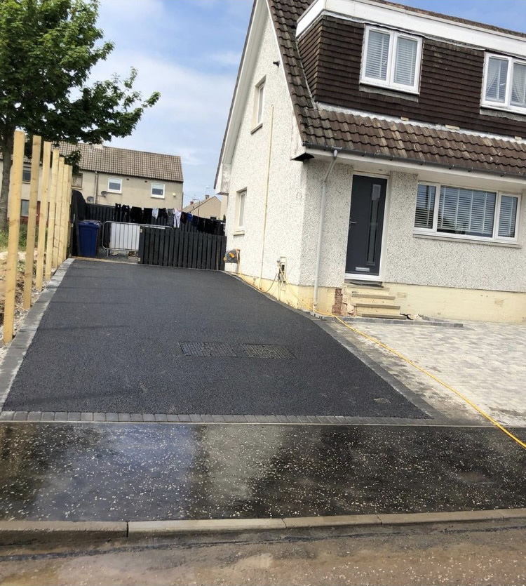 Edinburgh Tarmac Driveway Installations