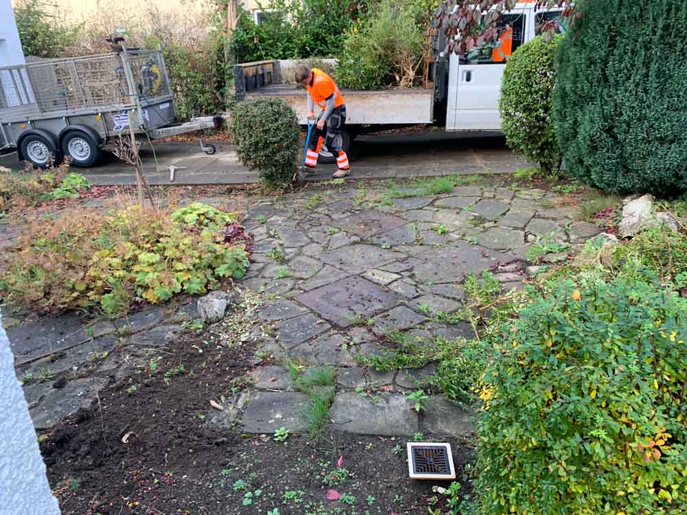 Low Maintenance Garden & Driveway Installation, Edinburgh